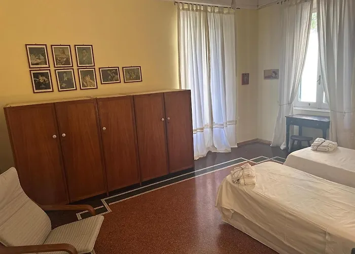 Delpino's House, Castelletto דירה *