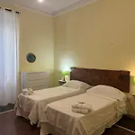 Appartamento Delpino's House, Castelletto Genova