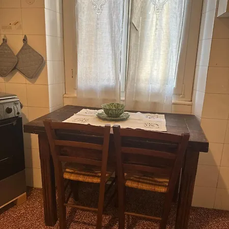 Delpino's House, Castelletto Appartement *