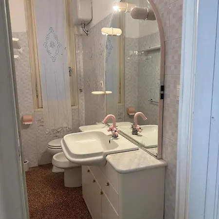Delpino's House, Castelletto Διαμέρισμα Γένοβα