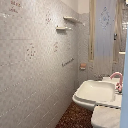 Delpino's House, Castelletto Appartement *