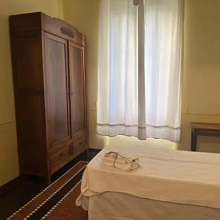 Delpino's House, Castelletto