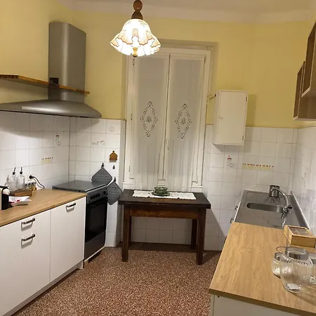 Delpino's House, Castelletto