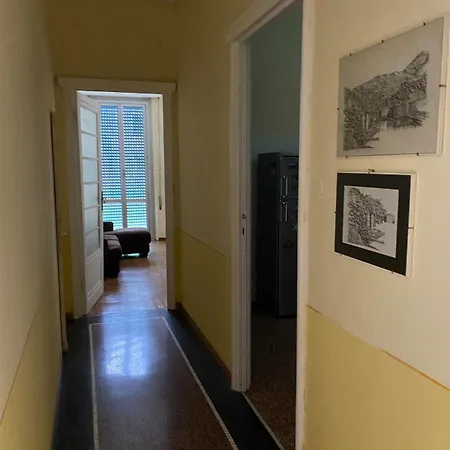 Delpino's House, Castelletto 제노바